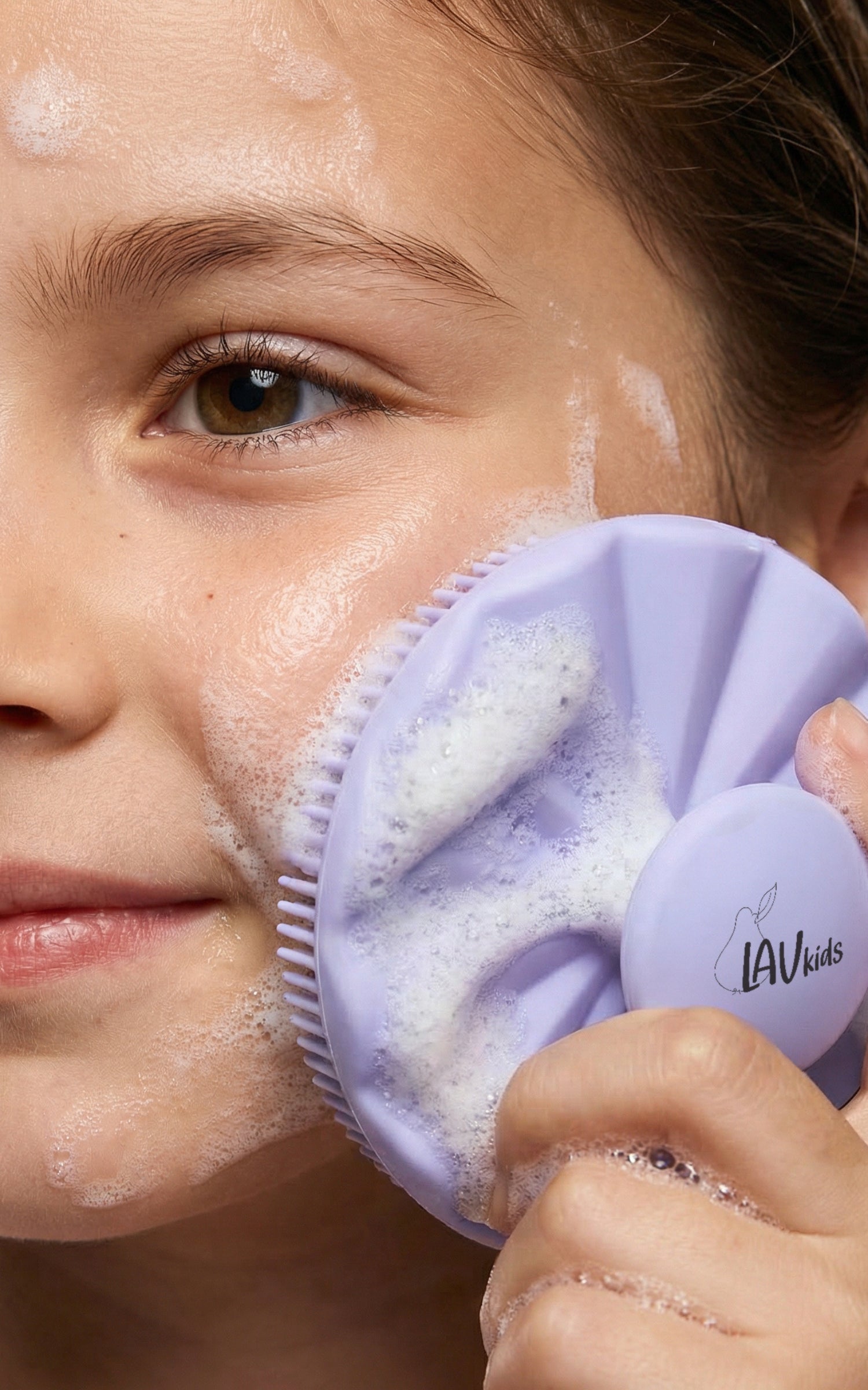 Cleansing Face Brush