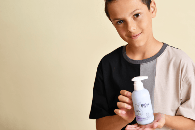 Best Kids Shampoo for Curly & Tangled Hairs