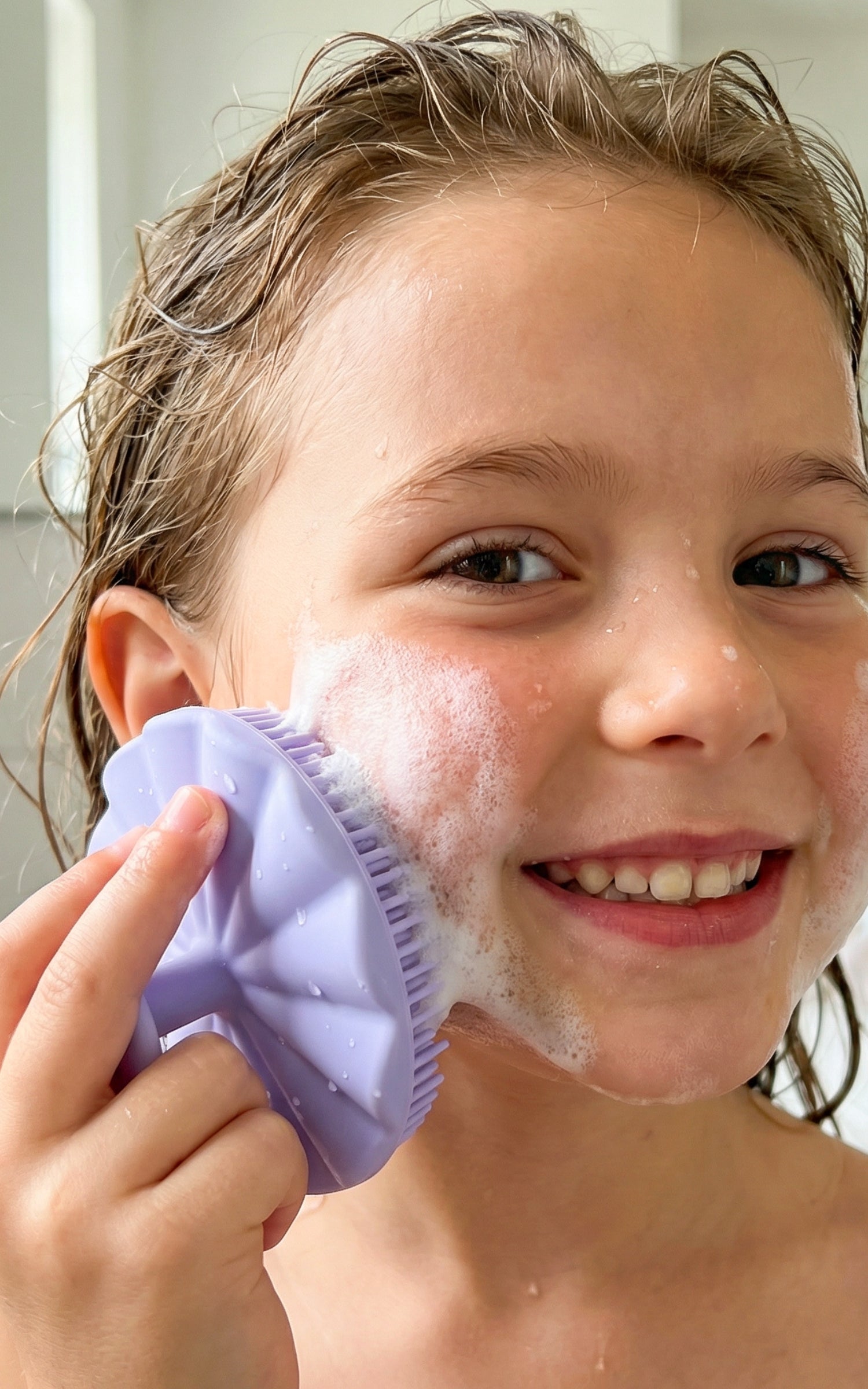 Cleansing Face Brush